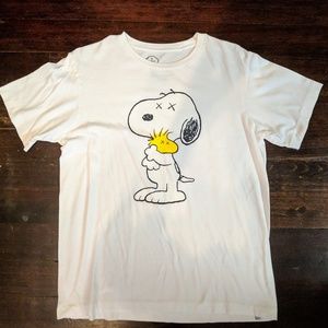 KAWS x Peanuts x Uniqlo Limited T-Shirt